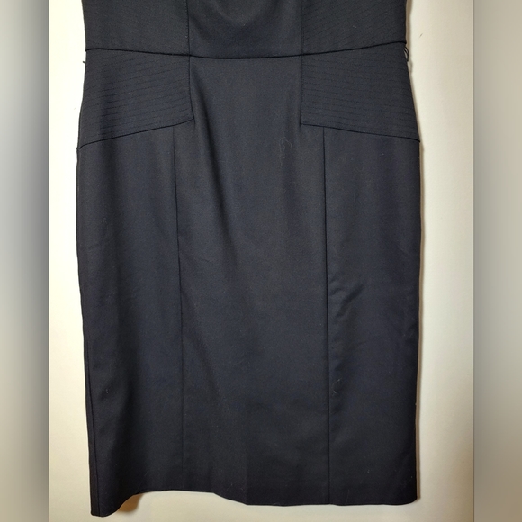 New WHBM Black Sheath Dress SZ 8 - Picture 10 of 10